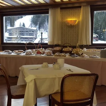 Cristallo Hotel